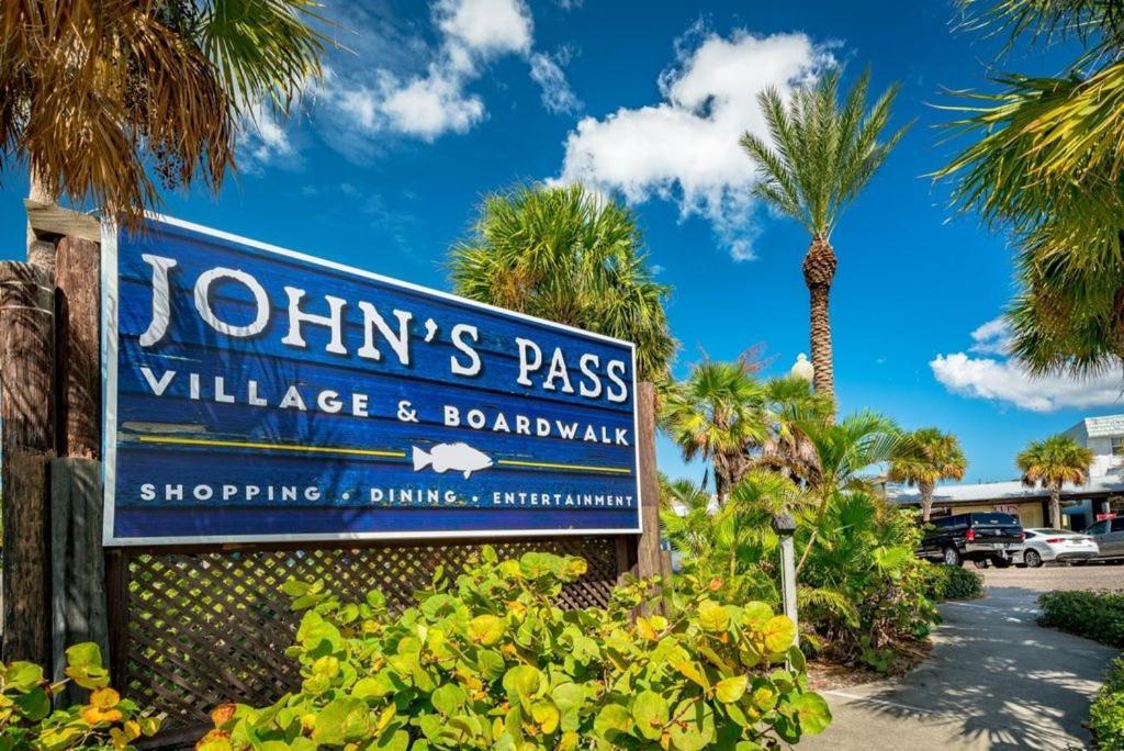 Gulf Retreat 2: Magnificent Water Views, Steps To Beach, None Cleaner, None Nicer! Clearwater Beach Bagian luar foto